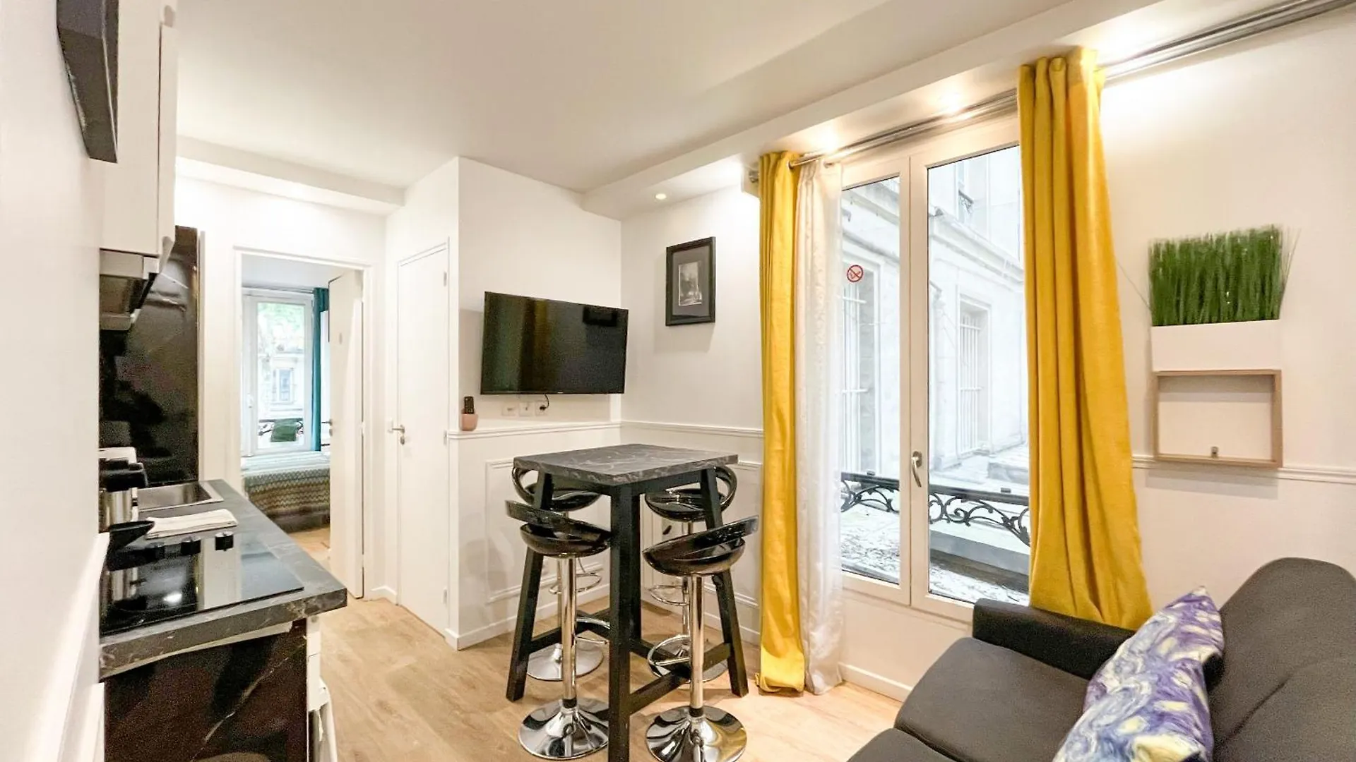 112 - Urban Atelier Saint Michel Apartment Paris
